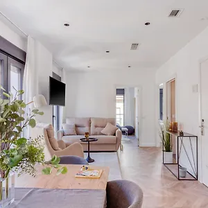 Limehome Calle Ancha Del Carmen - Digital Access Aparthotel