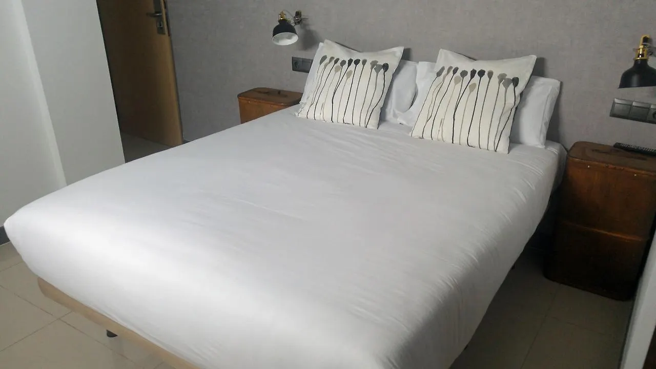 ** Hotel The Lights City Rooms Malaga Spain