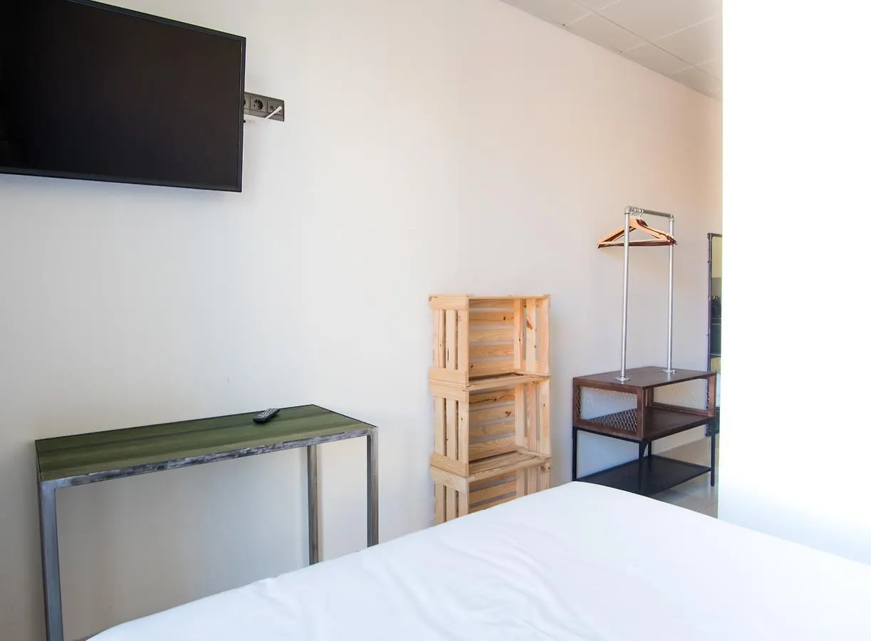 The Lights City Rooms Malaga Hotel