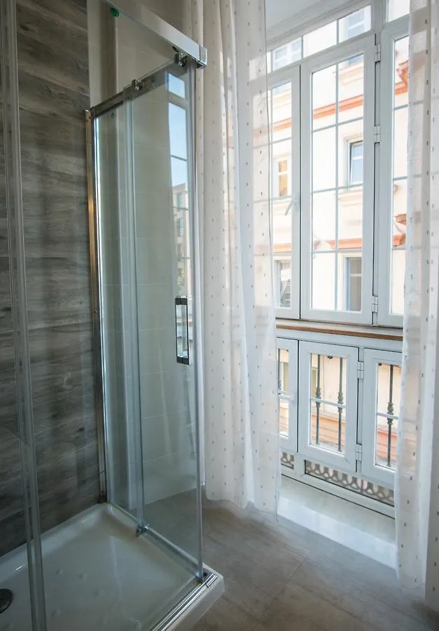 Hotel The Lights City Rooms Malaga